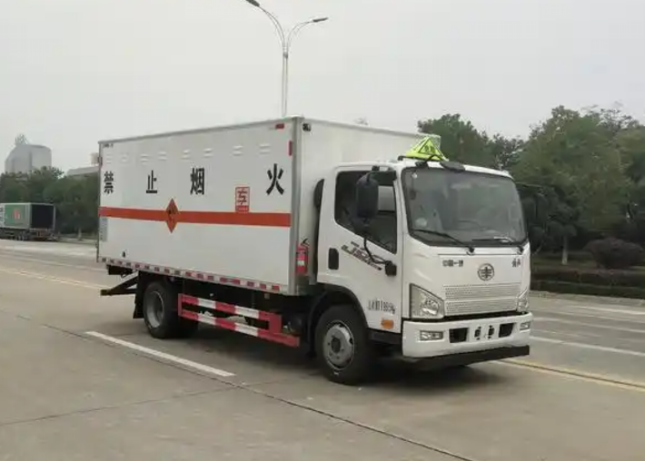 朝阳爆破器材运输车可以上高速吗？